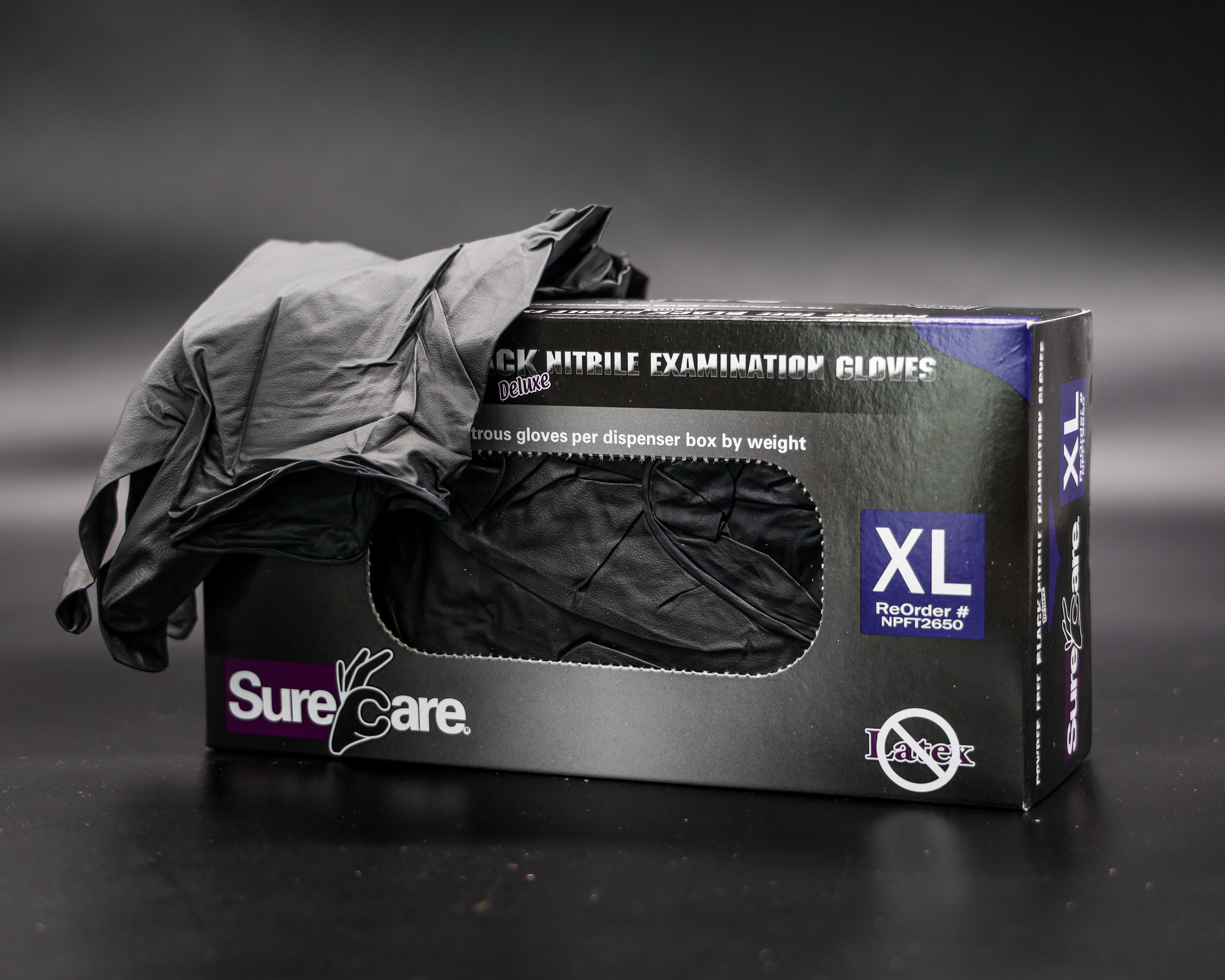 Box of Nitrile Gloves 100 Pack